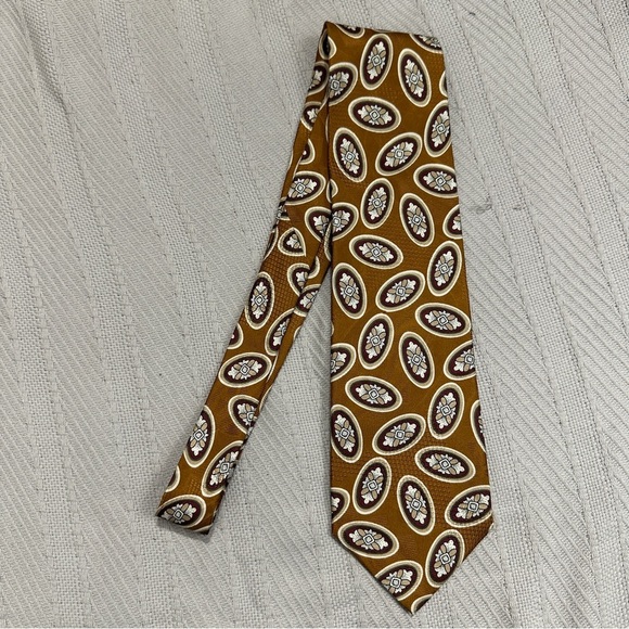 Vintage Talbott Studio for Nordstrom/Robert Talbott necktie, gold w/oval design - Picture 1 of 7